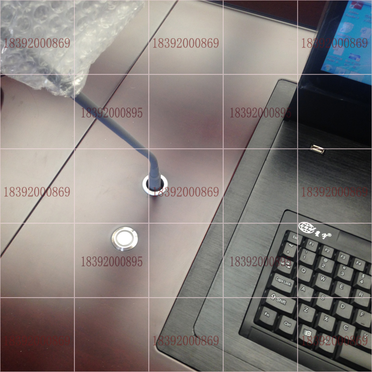 17，19寸液晶屏翻轉(zhuǎn)器一體機(jī)