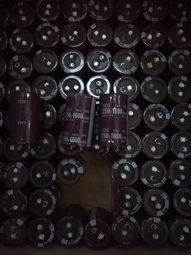 *拆機(jī)電容翻新