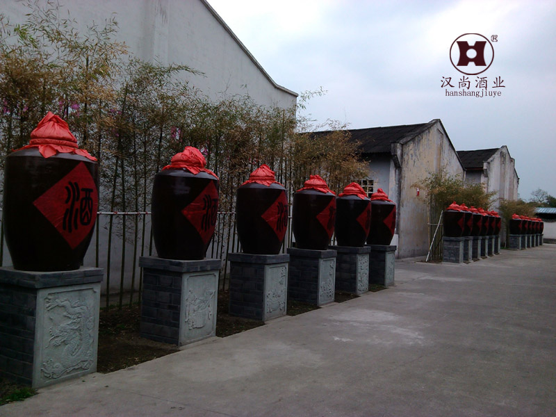 四川酒廠 白酒生產(chǎn)加工廠家 好白酒金川星誠招白酒代理加盟商