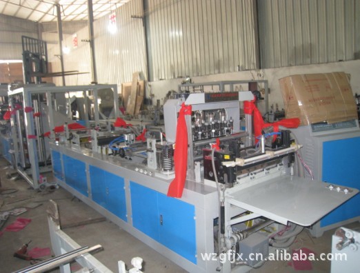 無紡布制袋機(jī)印刷機(jī)2色