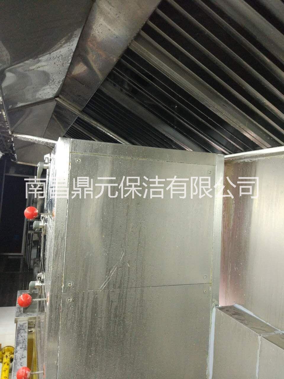 南昌大型油煙管道酒店廚房設(shè)備清洗