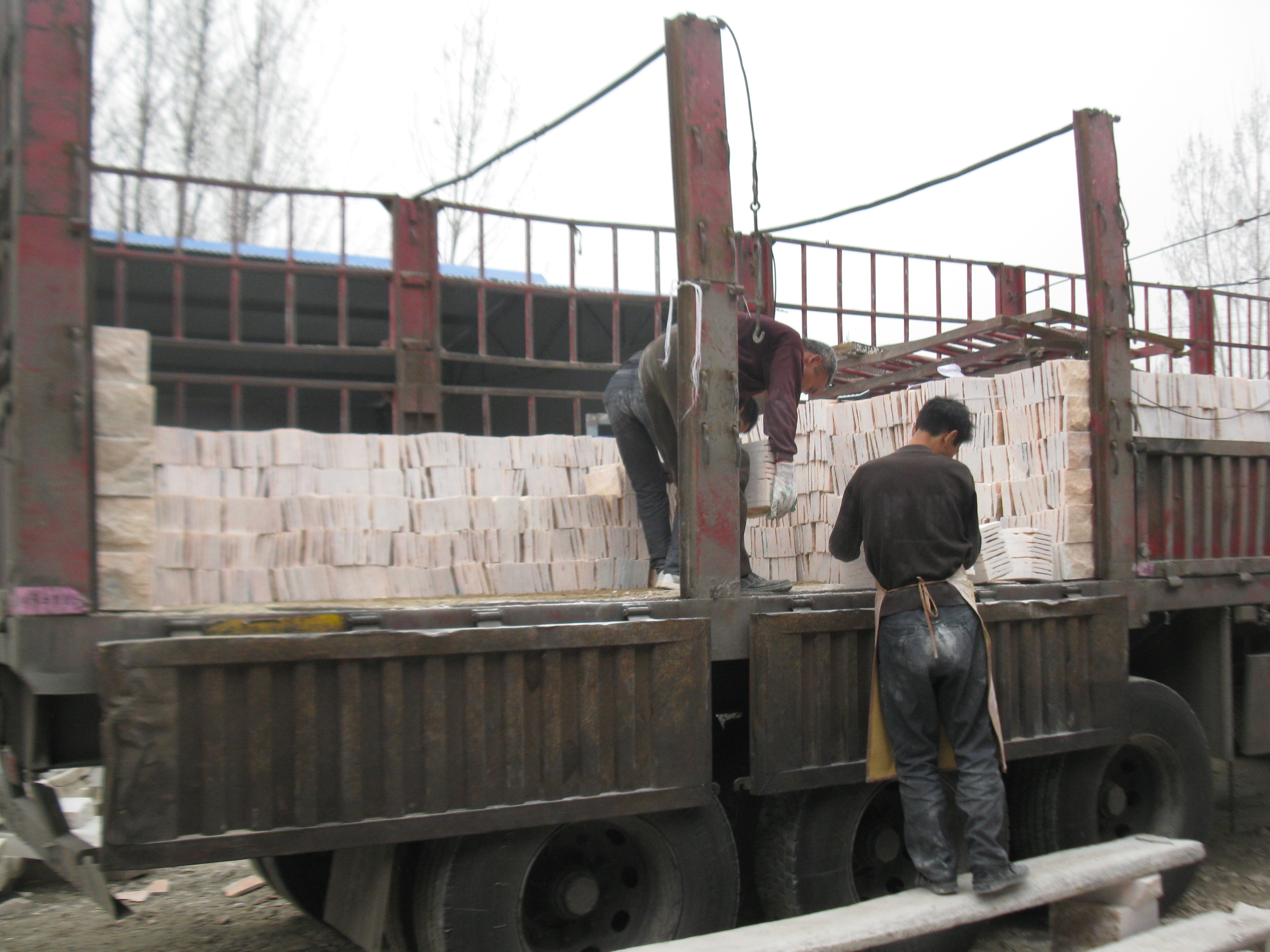 南陽(yáng)石材蘑菇石貼圖