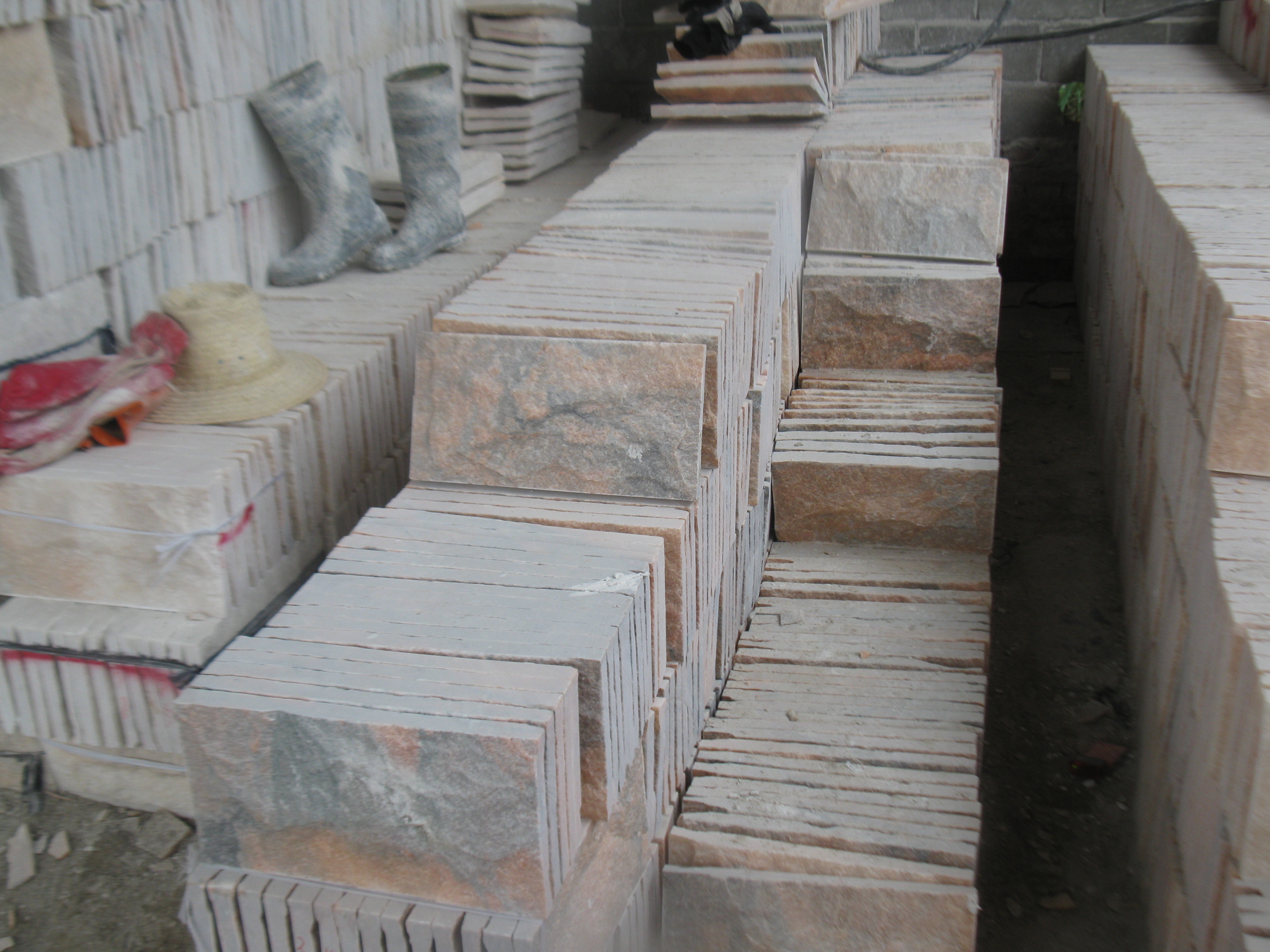 什么叫蘑菇石 外墻磚