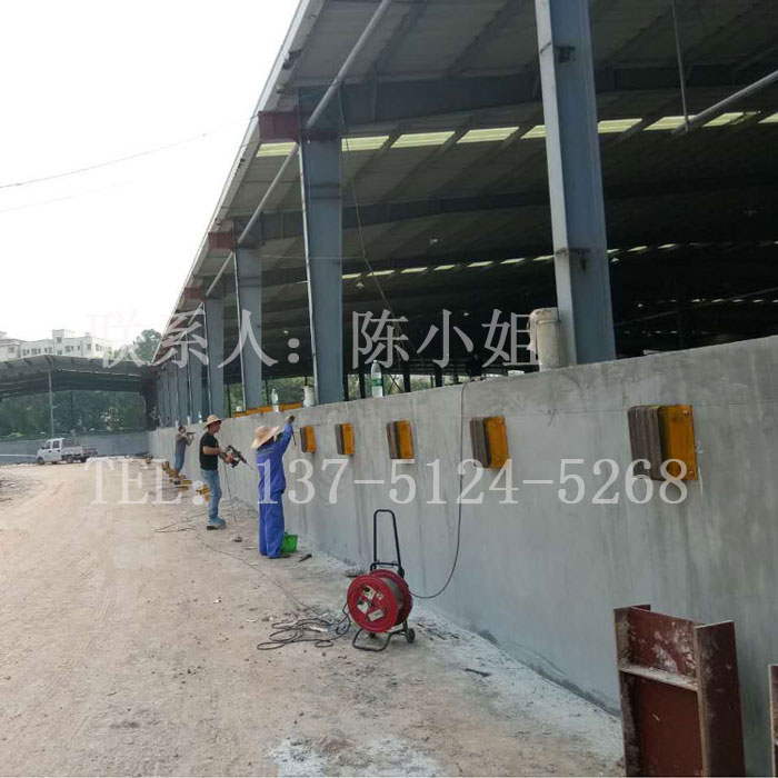 年年歲歲橡膠防撞塊依舊奔波防撞前線 橡膠防撞塊