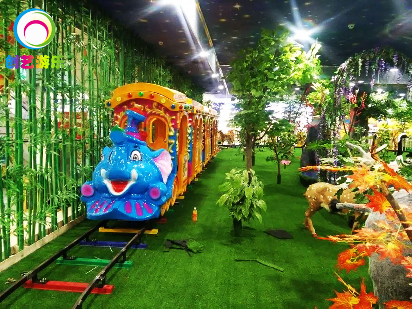 大象軌道小火車最漂亮的火車設備