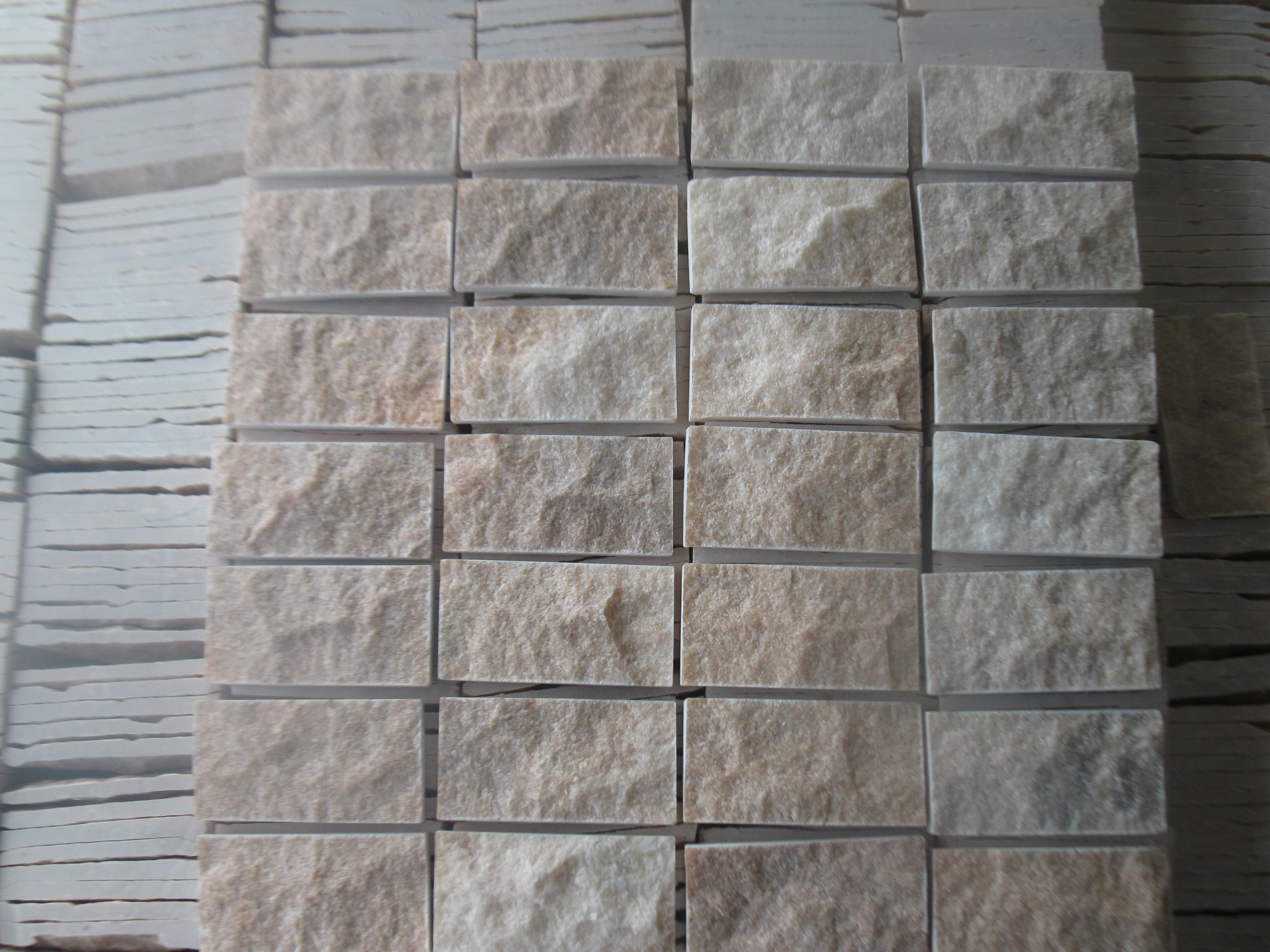 河南蘑菇石常規(guī)尺寸