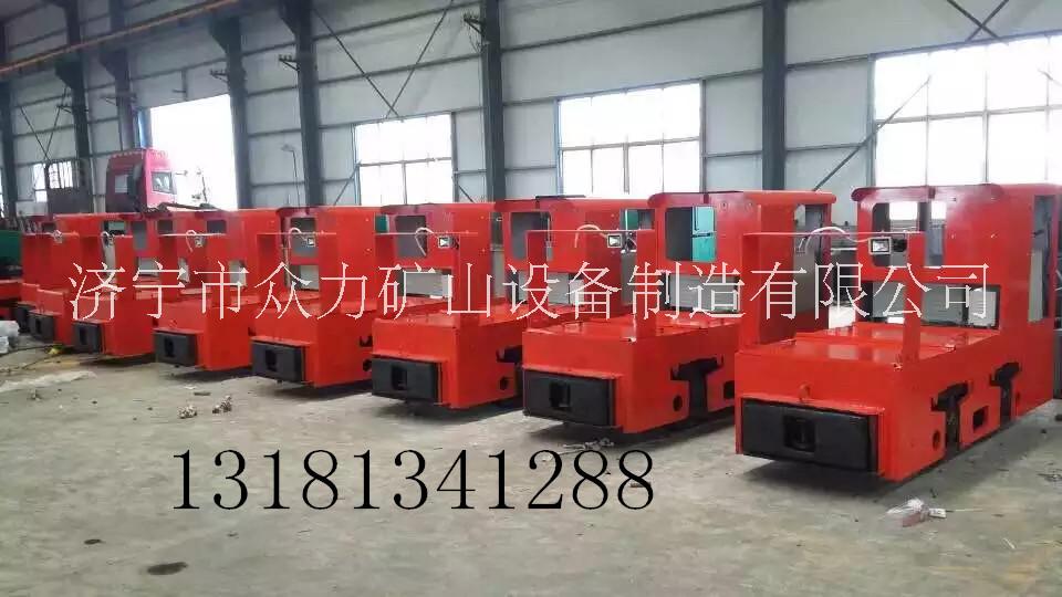 礦用電瓶車 礦用電瓶車 濟(jì)寧礦用電瓶車多少錢一臺 7礦用電機(jī)車多少錢一臺 濟(jì)寧7噸礦用電機(jī)車多少錢一臺