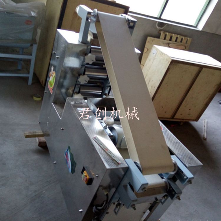 家用餃子皮機(jī)優(yōu)質(zhì)餃子皮機(jī) 餛飩餃子皮機(jī) 多功能餃子自動成型機(jī)