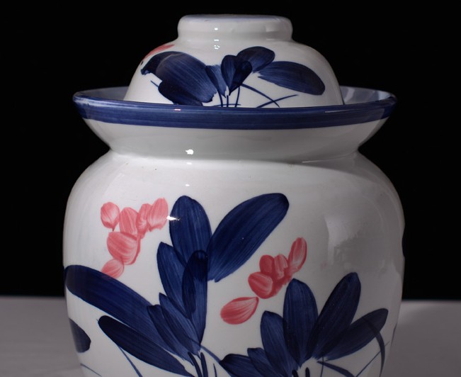 景德鎮(zhèn)廠家直銷青花陶瓷泡菜壇