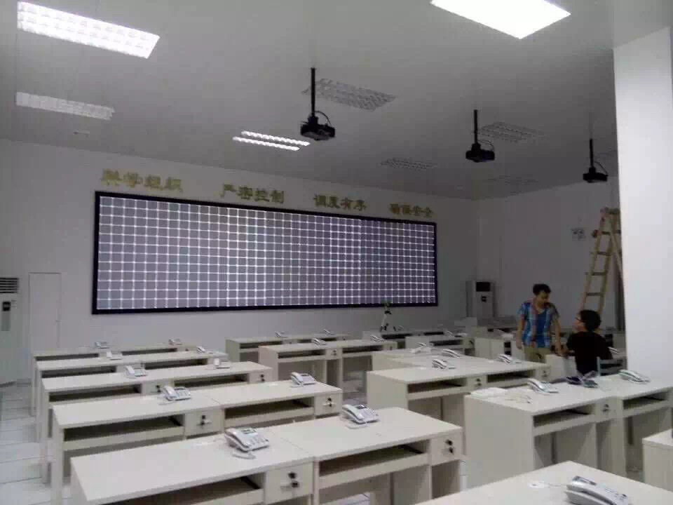 供應CB-1980WU高清投影，找廣州勤勝視公司供你所需