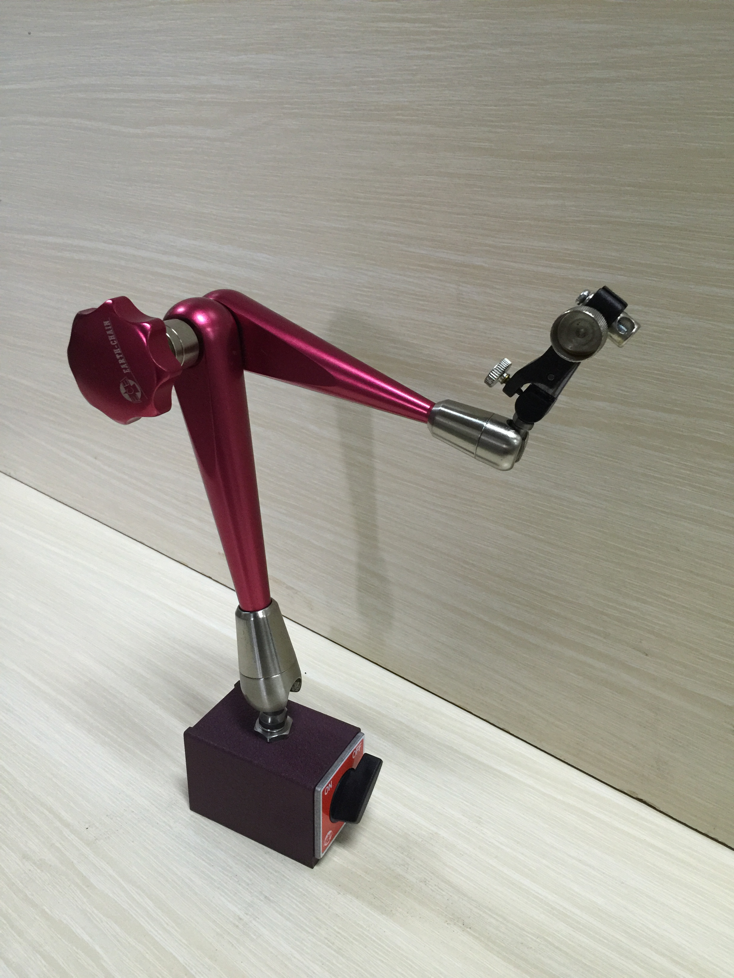 臺(tái)灣儀辰ECE-330B 機(jī)械式精密型磁性表座  磁力表座