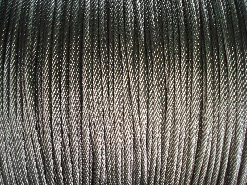 316不銹鋼無(wú)皮純鋼絲隱形防護(hù)網(wǎng)