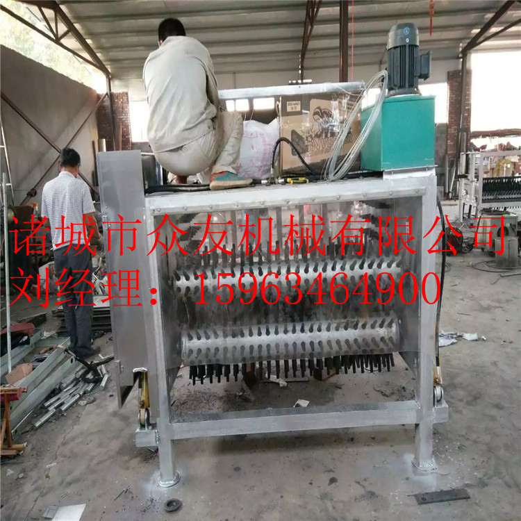眾友生產(chǎn)的全自動(dòng)羊脫毛機(jī) 眾友制造全自動(dòng)羊脫毛機(jī)