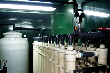 洗浴水循環(huán)處理設(shè)備 一體化污水設(shè)備 MBR膜生物反應(yīng)器