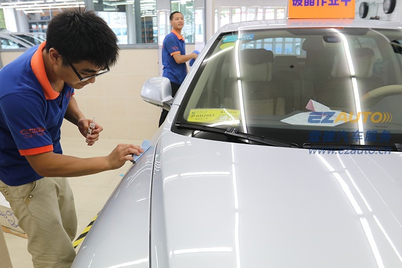 石家莊壹捷斯柯達(dá)全車雙層納米漆面鍍晶