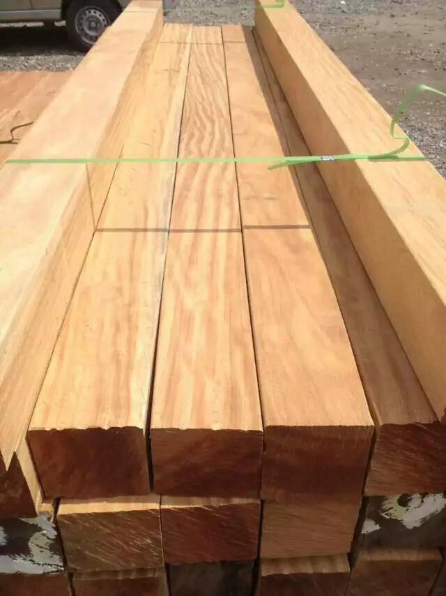 寺廟中的大雄寶殿通常用山樟木 山樟木板材 山樟木材