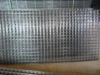 現貨供應大量10X10黑絲電焊網建筑工地用鋼絲網墻壁抹灰網保溫網重慶篩網批發(fā)18323358512