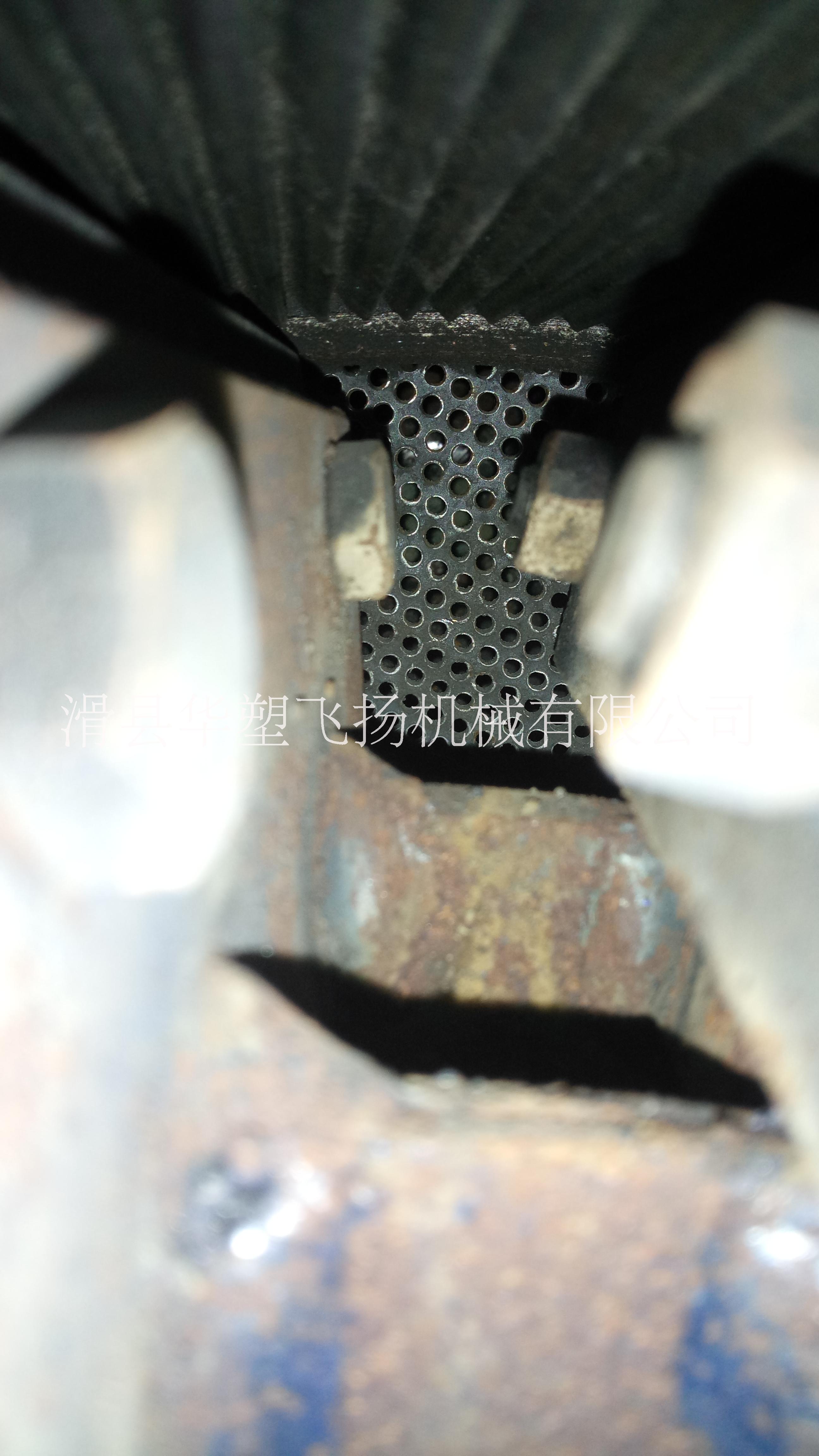 PVC機頭料.PVC扣板料粉碎機