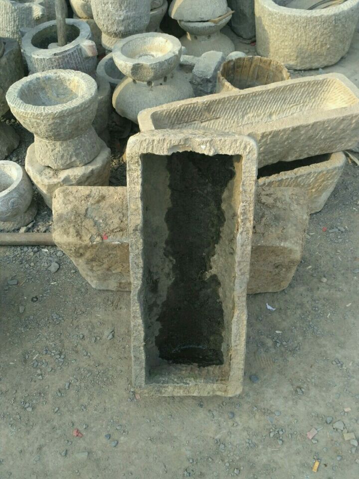 山東省青石牛槽批發(fā)價(jià)格青石牛槽基地
