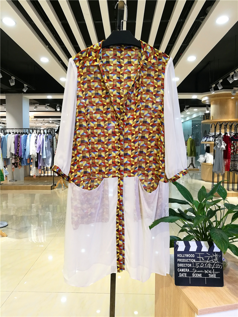 品牌服裝尾貨批發(fā) 品牌女裝清倉處理 *女裝