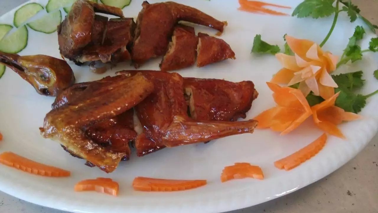 紅燒乳鴿教學培訓 紅燒乳鴿 ，脆皮乳鴿教學培訓