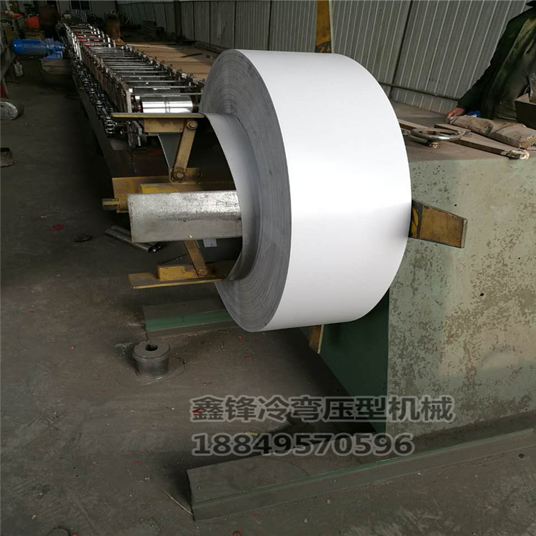 760 800 830卷簾門設(shè)備價格保溫卷簾門設(shè)備價格抗風(fēng)卷簾門設(shè)備