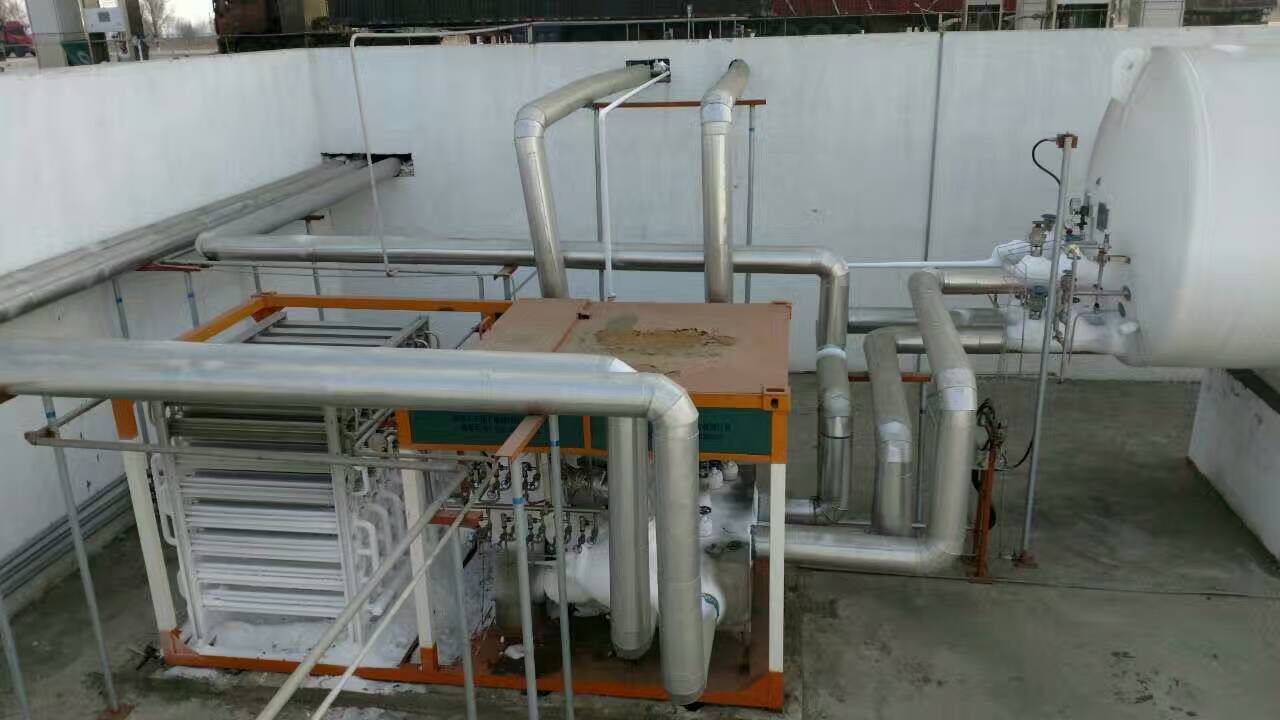 LNG加注站 LNG加注翹