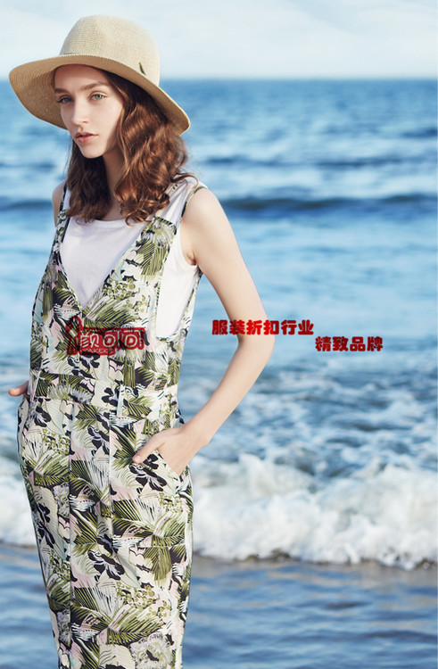 武漢品牌折扣女裝批發(fā)哪里有？