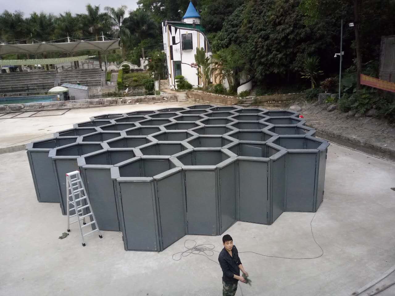 最強大腦蜂巢迷宮生產(chǎn)廠家制作