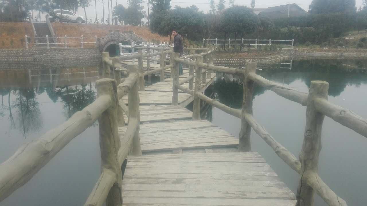 漯河制作水泥欄桿2017年報價·水泥欄桿施工圖片·水泥欄桿圖片