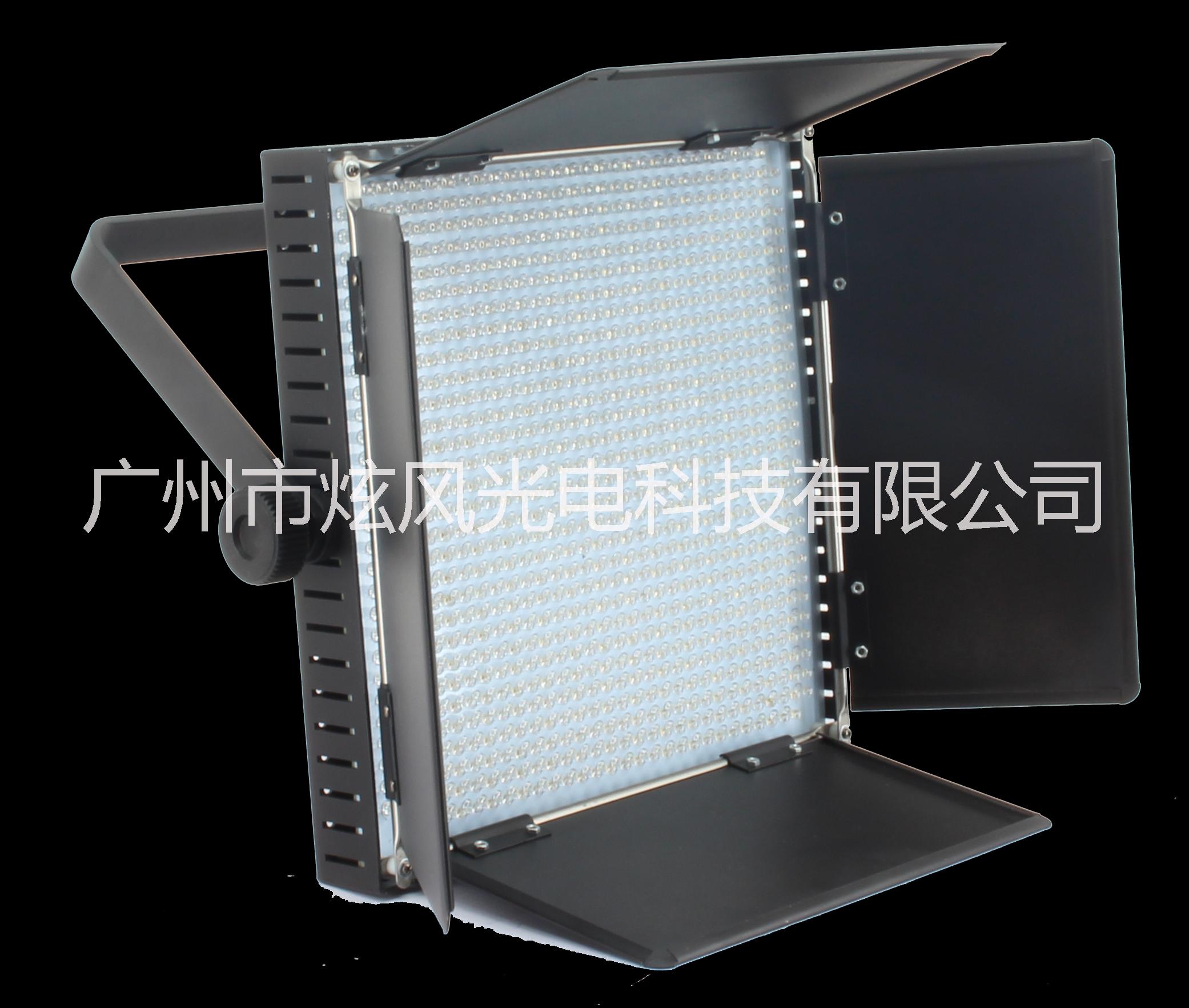 LED三基色面板燈 896×Ф5 LED   炫風(fēng)光電