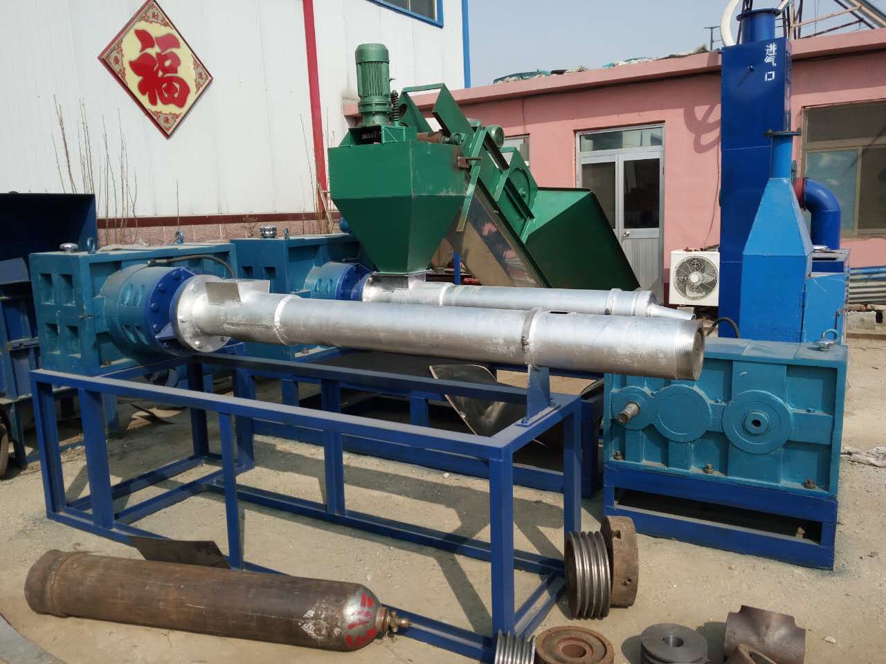 塑料造粒機廠家設備  蛇皮袋造粒機廠家  廢舊塑料造粒機  擠出造粒機功率