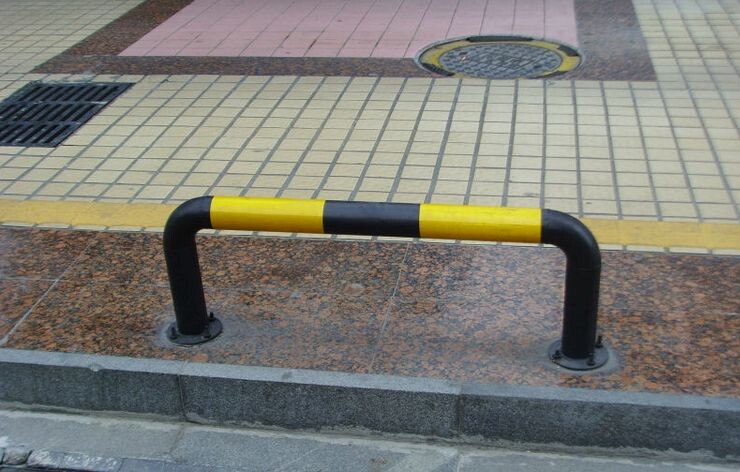 市政護(hù)欄生產(chǎn)廠家 安平市政護(hù)欄生產(chǎn)廠家 河北安平市政護(hù)欄生產(chǎn)廠家