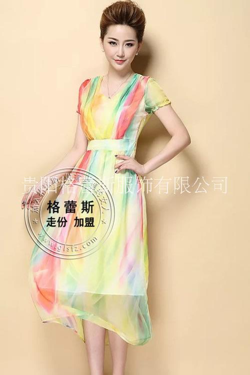 貴陽芝麻衣柜服裝招商加盟