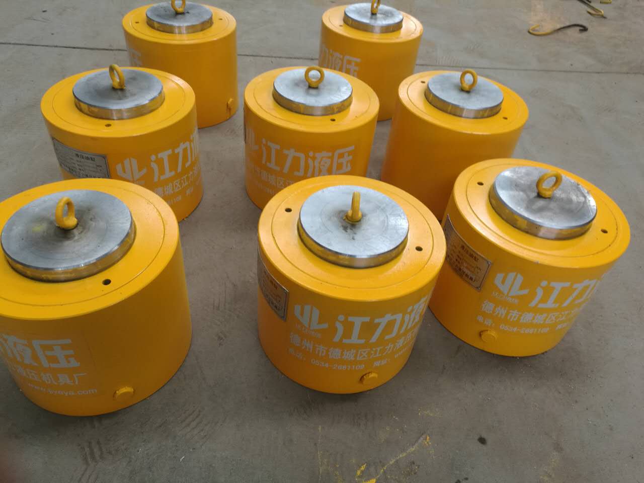 手動液壓千斤頂，液壓千斤頂供應(yīng)商，液壓千斤頂廠家報價