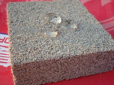 供應(yīng)水泥發(fā)泡保溫板廠家報價