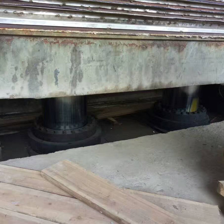 急售嘉善康達(dá)4x8尺十五層二手熱壓機(jī) 600噸多層熱壓機(jī)