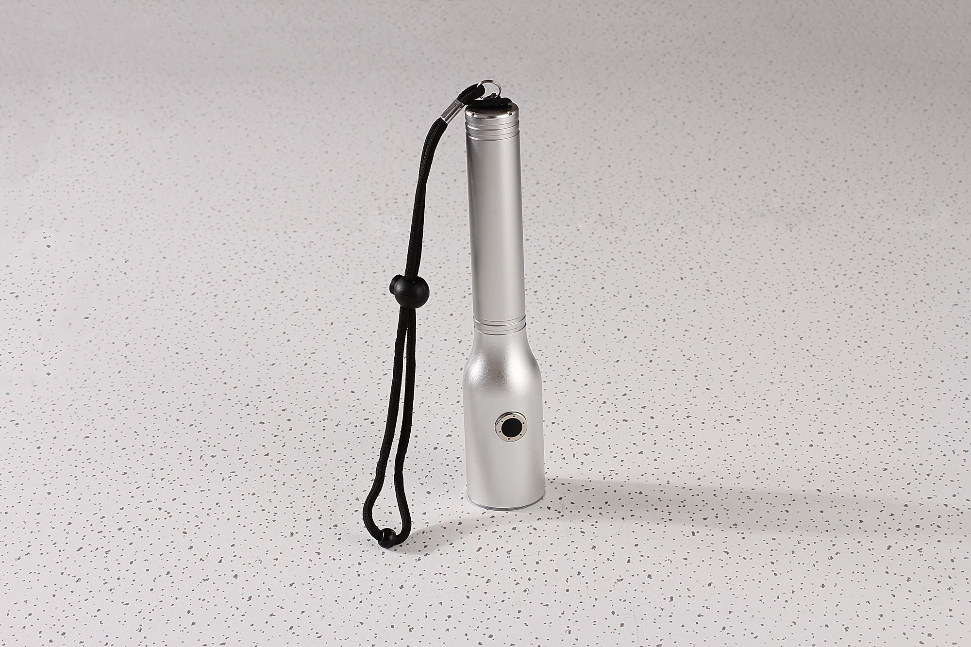 廠家直銷防爆強(qiáng)光LED電筒海洋王JW72*光節(jié)能手電筒