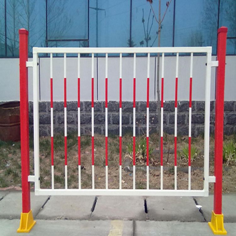 廠家直銷玻璃鋼圍欄塑鋼護欄玻璃鋼柵欄欄桿