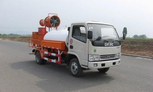 供應(yīng)東風(fēng)灑水車 東風(fēng)多利卡噴霧車