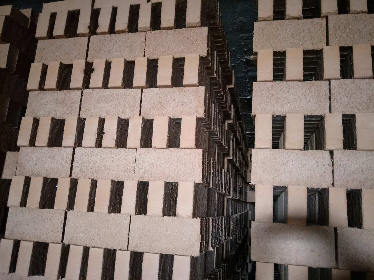 虞城磚批發(fā)   磚頭銷售