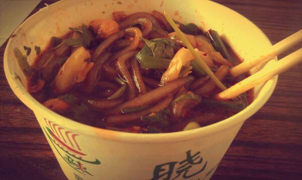 酸辣粉技術(shù)學(xué)習(xí)，*，3800包教包會！