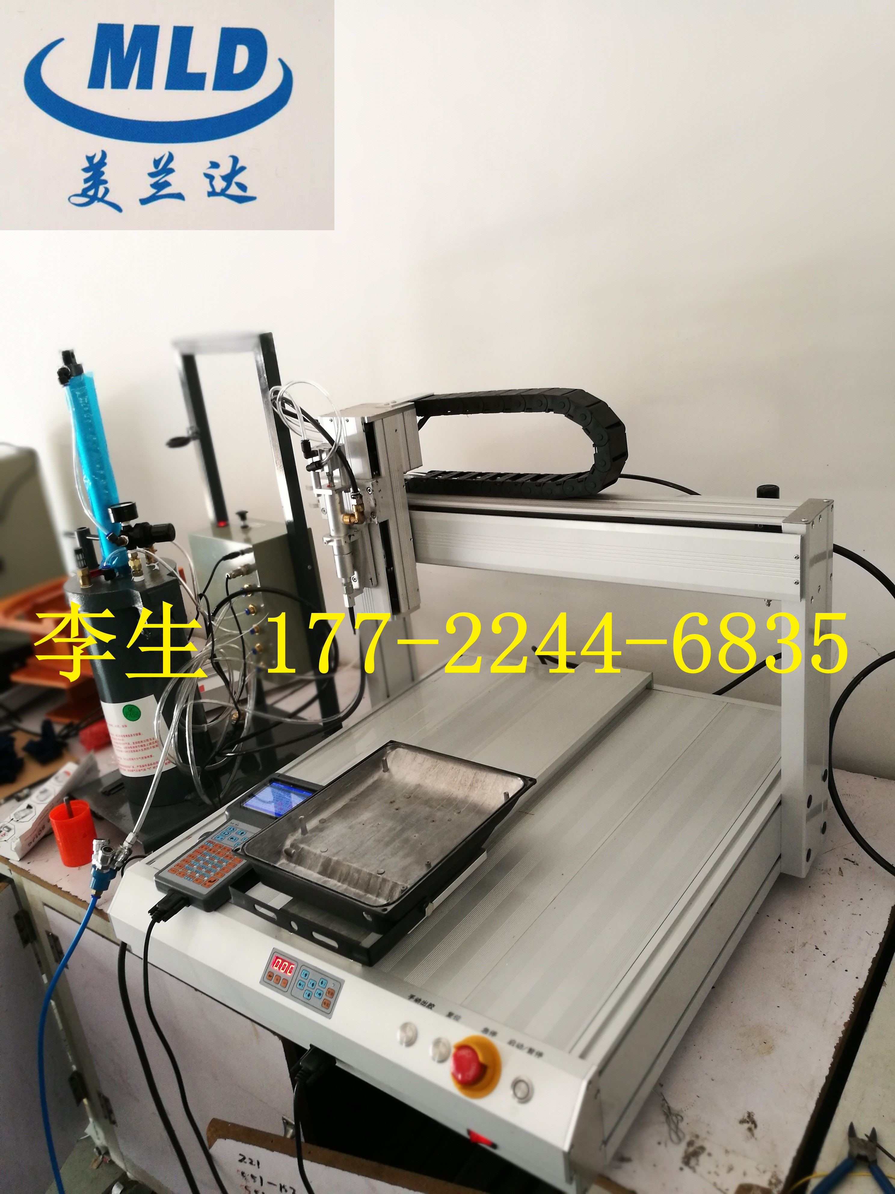 AB膠硅膠玻璃膠單組分膠 熱熔膠點膠機(jī)三軸點膠機(jī)