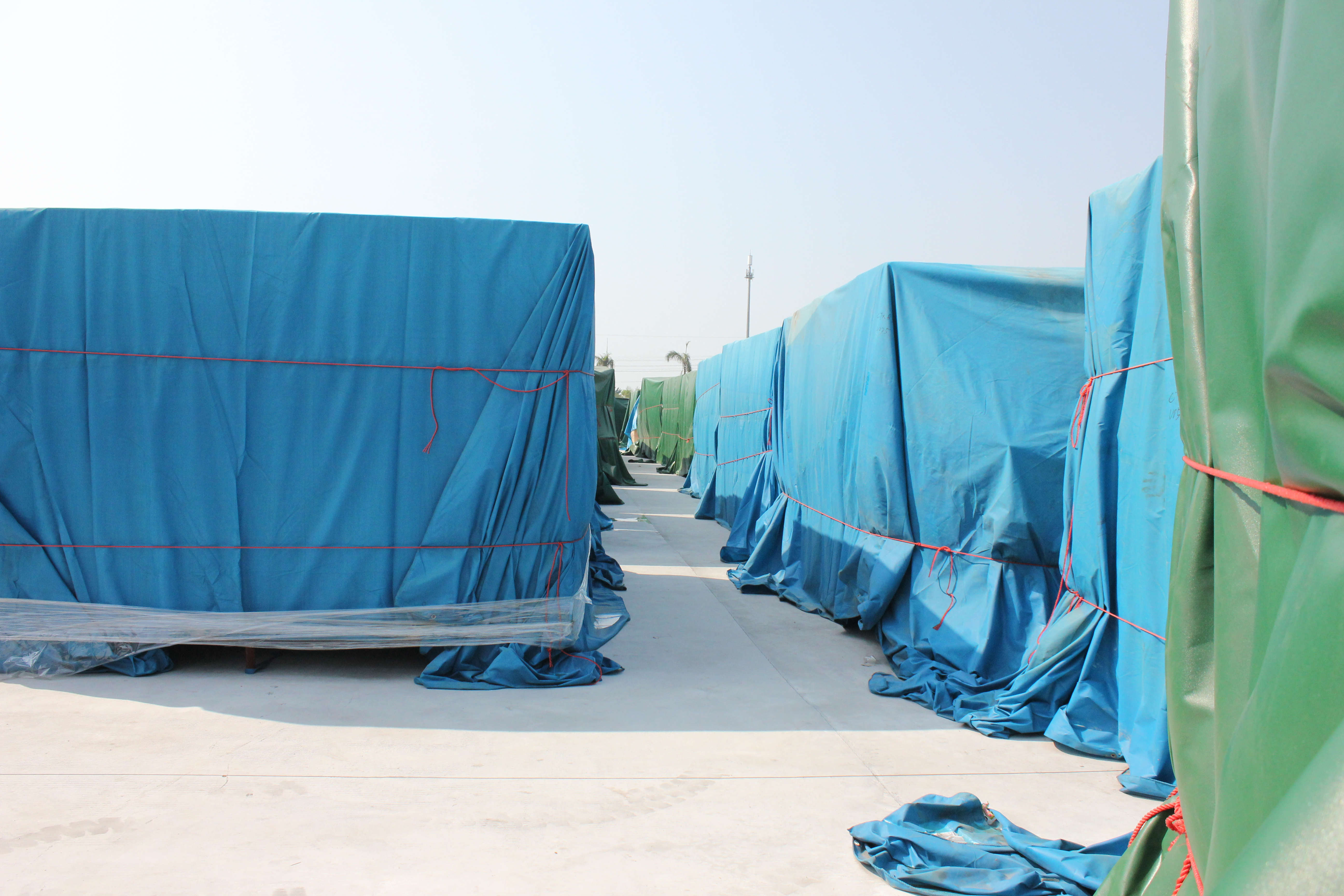 牛舍卷簾布-養(yǎng)殖場(chǎng)帆布卷簾-擋雨保暖