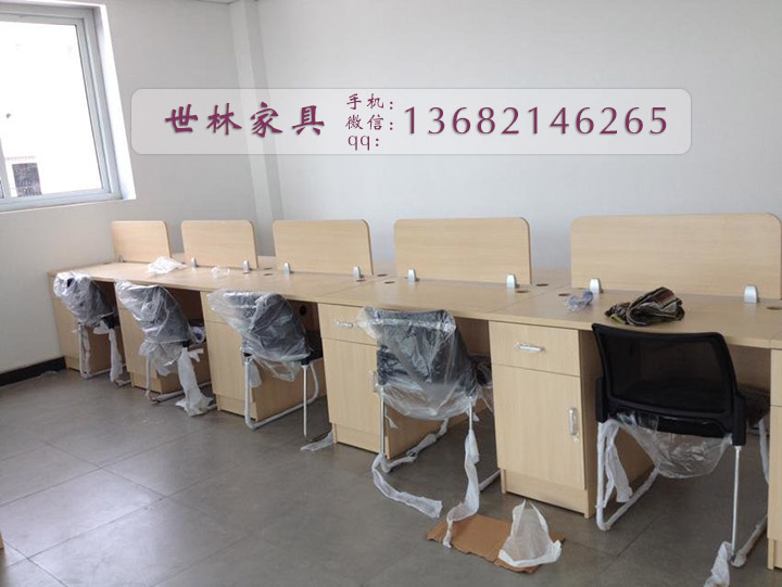 天津辦公卡位桌價格 天津辦公隔斷桌廠家直銷 世林辦公家具網(wǎng)