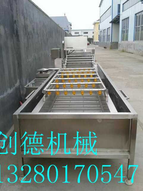 供應(yīng) 辣菜清洗機(jī)、人參清洗機(jī)、氣泡清洗機(jī)*惠放心購買