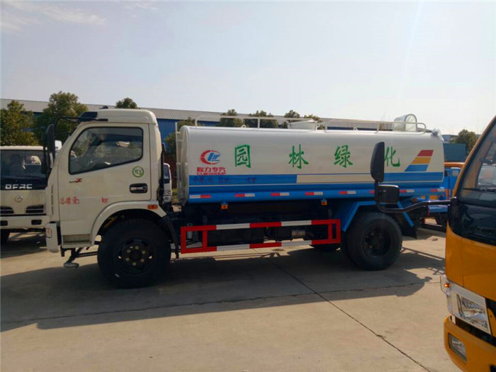 灑水車報價 8方噴灑車報價表