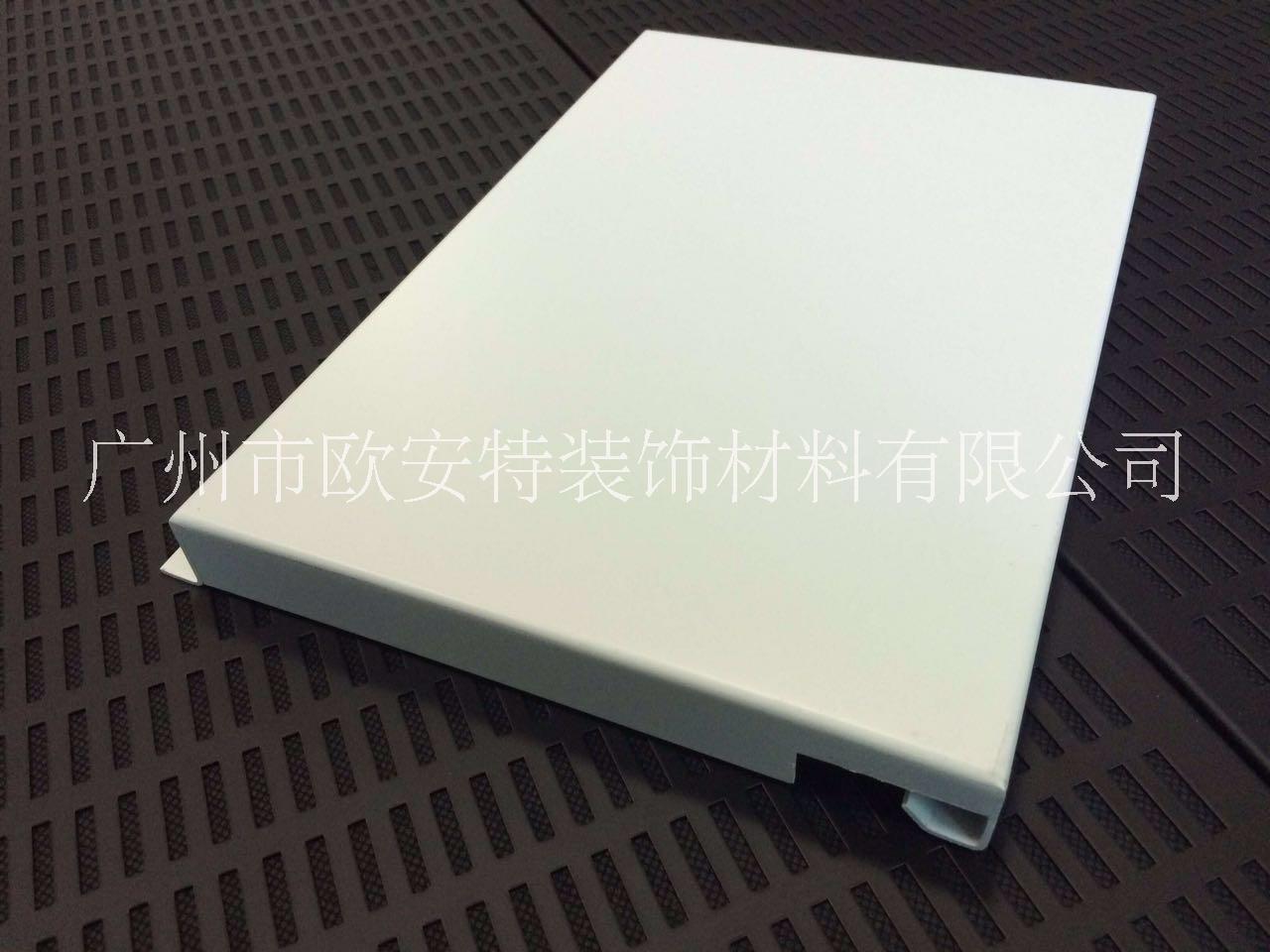 鋁勾搭板 鋁勾搭板生產(chǎn)廠家 鋁勾搭板活動(dòng)天花方便拆裝及維修