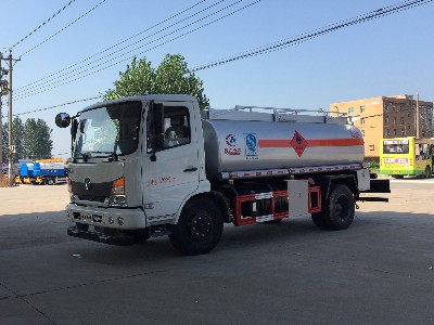 運油車 油罐車廠家直銷電話 油罐車配件 油罐車廠家電話 湖北油罐車廠家