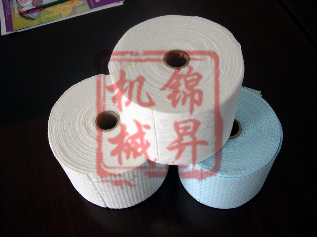 杭州美容柔巾卷設(shè)備全自動高速柔巾卷機器穿棉有芯無芯柔巾卷生產(chǎn)設(shè)備